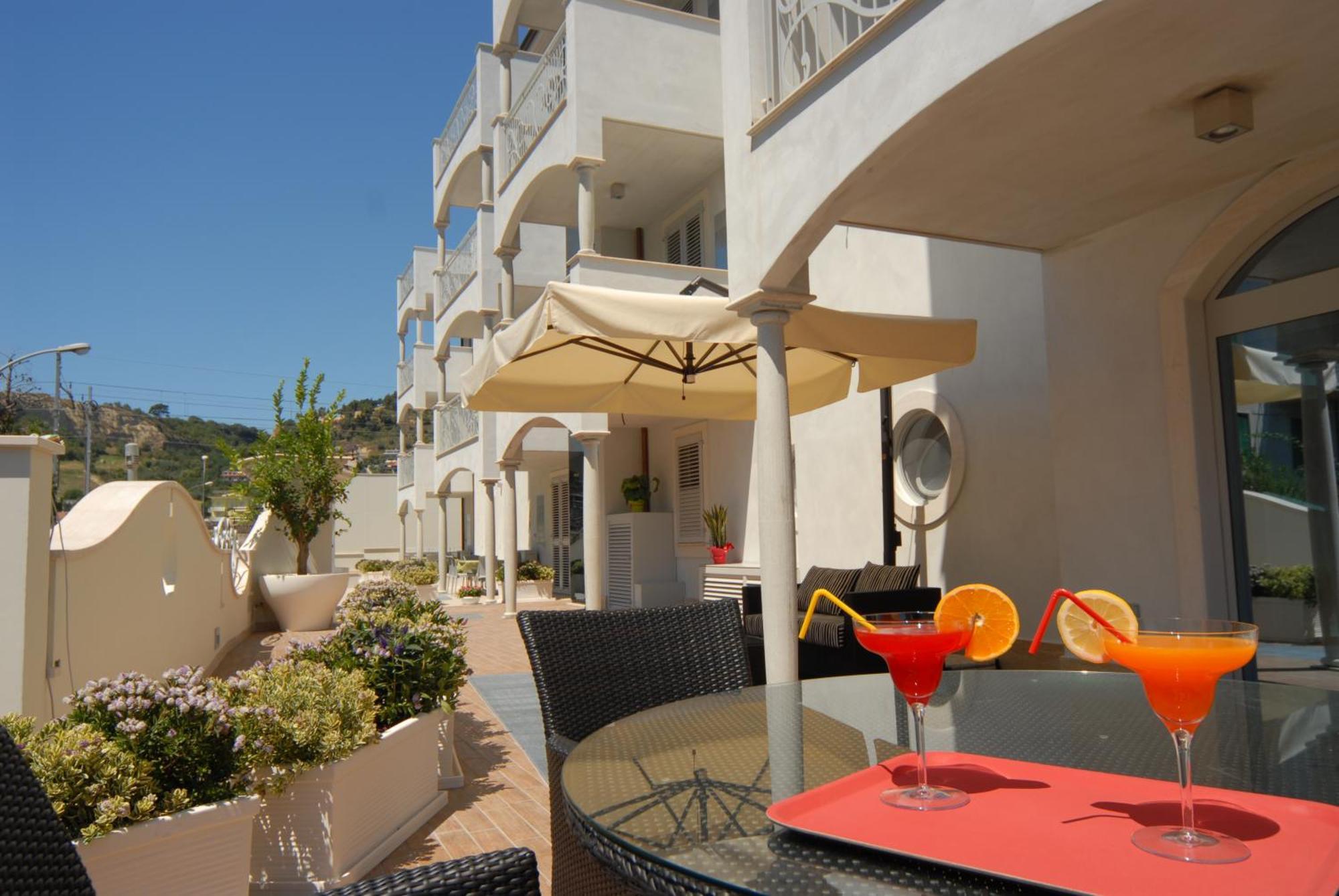 غْروتّامّاري Residence Costa Smeralda المظهر الخارجي الصورة